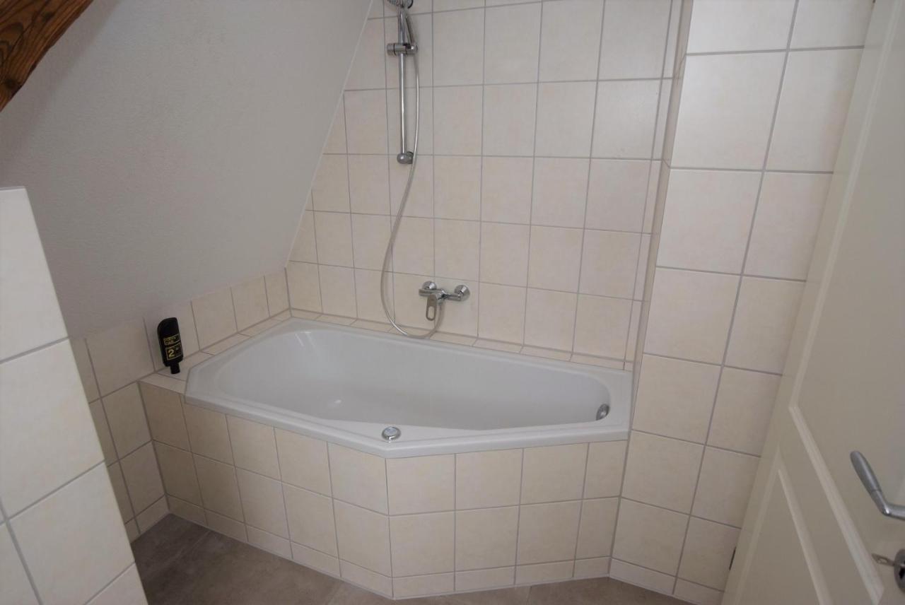 Nuertingen Zimmer מראה חיצוני תמונה